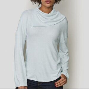 AVON SIDE COLLAR TOP (SIZE XL 16)